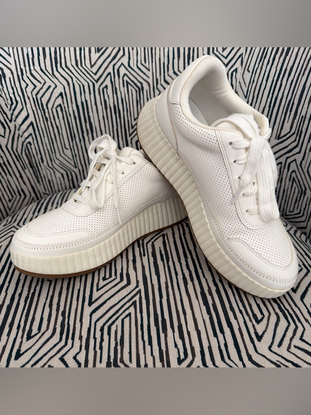 Madden NYC Classic White Platform Sneakers - Women's Casual Lace-Up